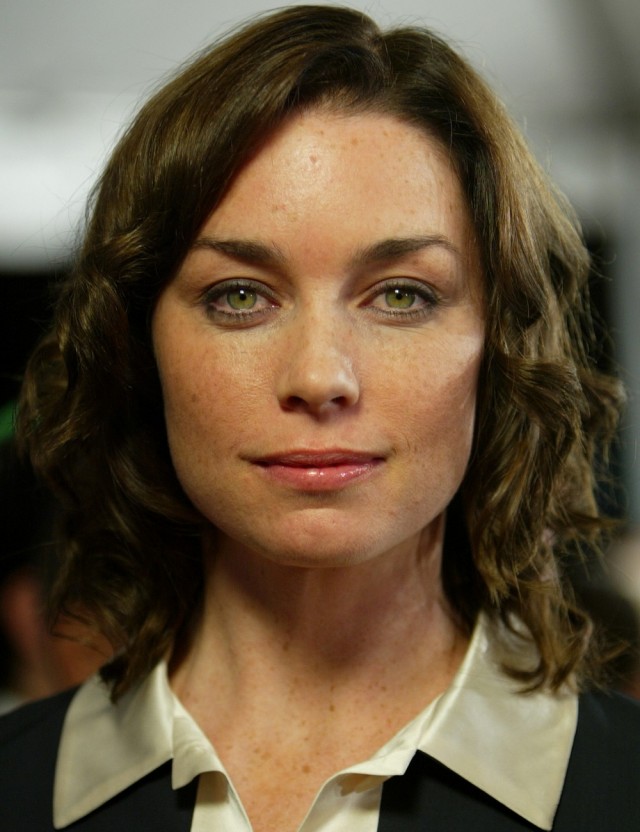 Julianne Nicholson Fotoğrafları 10