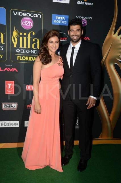 Aditya Roy Kapoor Fotoğrafı