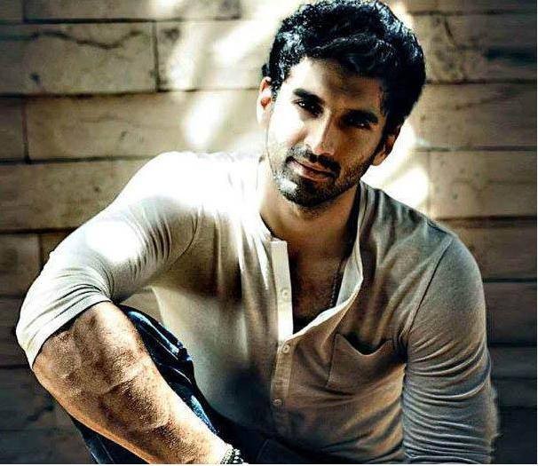 Aditya Roy Kapoor Fotoğrafı