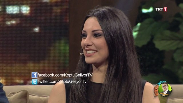 Tuvana Türkay Fotoğrafı