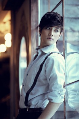 Sung Hoon Fotoğrafı