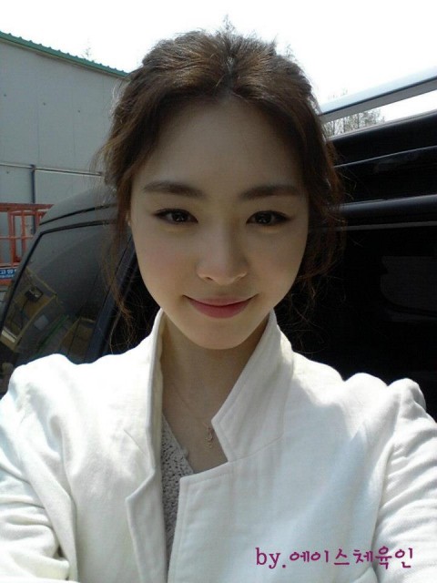 Lee Yeon-Hee Fotoğrafı