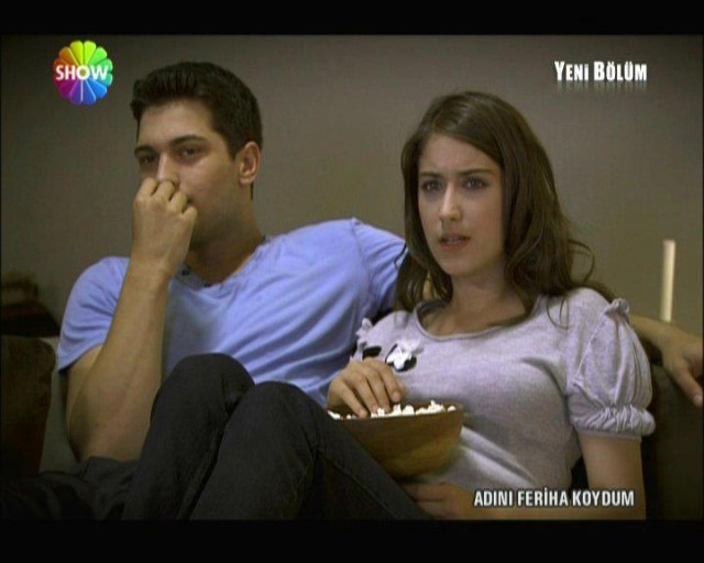 Hazal Kaya Fotoğrafları 402