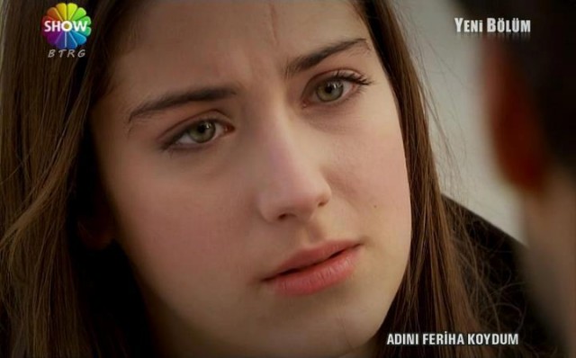 Hazal Kaya Fotoğrafları 419