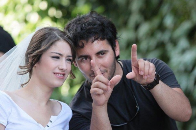 Hazal Kaya Fotoğrafı