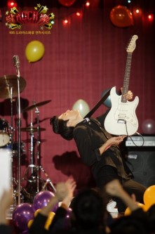 No Min-woo Fotoğrafı