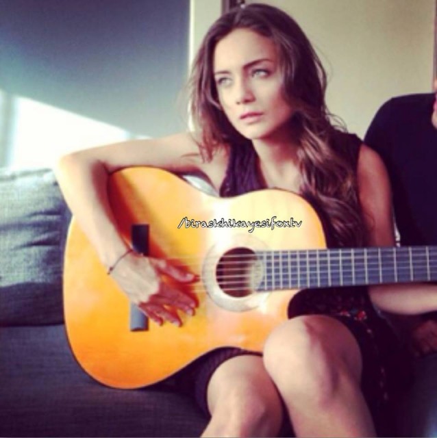 Damla Sönmez Fotoğrafı