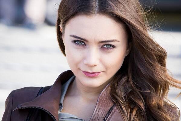 Damla Sönmez Fotoğrafı