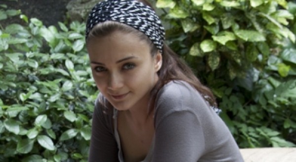 Damla Sönmez Fotoğrafı