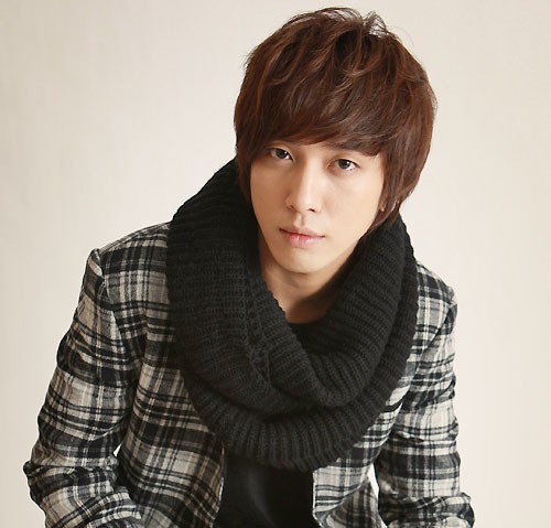 Jung Yong-Hwa Fotoğrafı