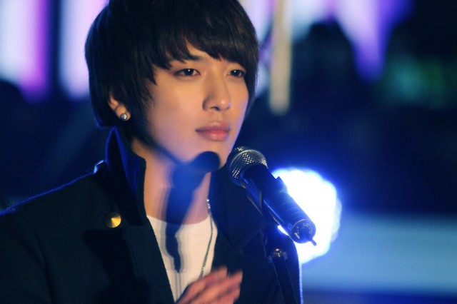 Jung Yong-Hwa Fotoğrafı
