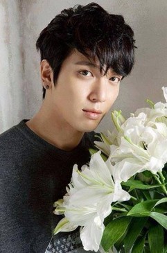 Jung Yong-Hwa Fotoğrafı