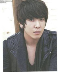 Jung Yong-Hwa Fotoğrafı