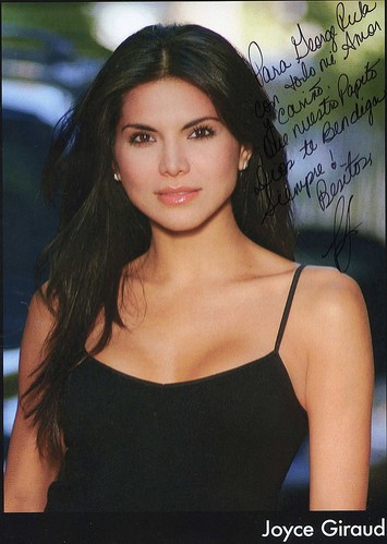 Joyce Giraud Fotoğrafları 3