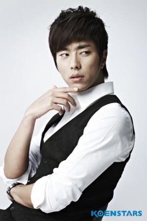 Yoon Hyun-min Fotoğrafları 7