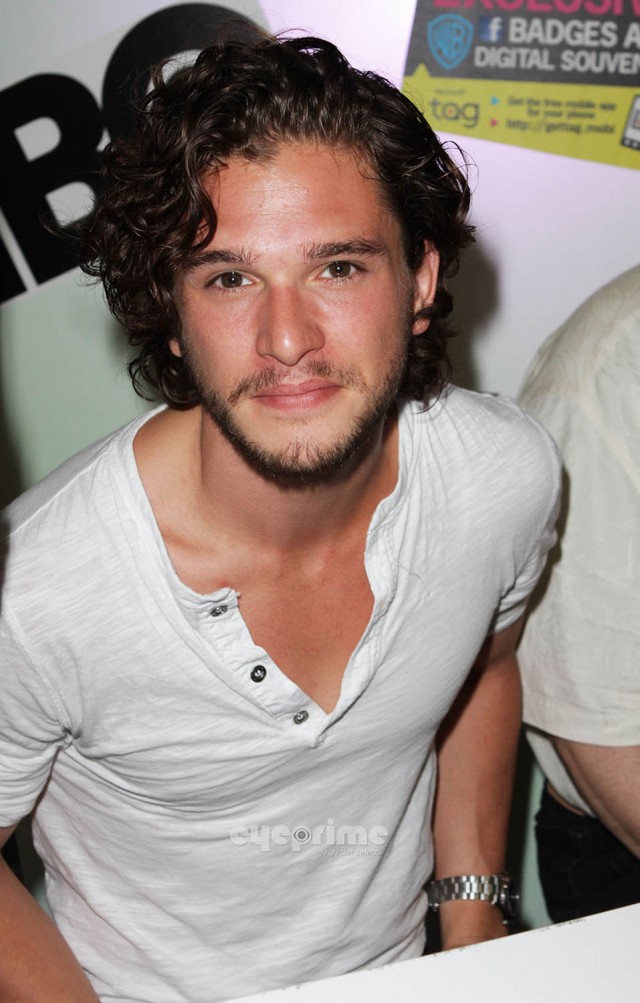 Kit Harington Fotoğrafları 15