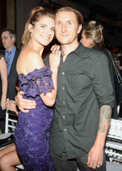 Lake Bell Fotoğrafı