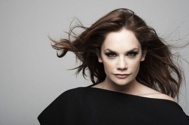 Ruth Wilson Fotoğrafları 51