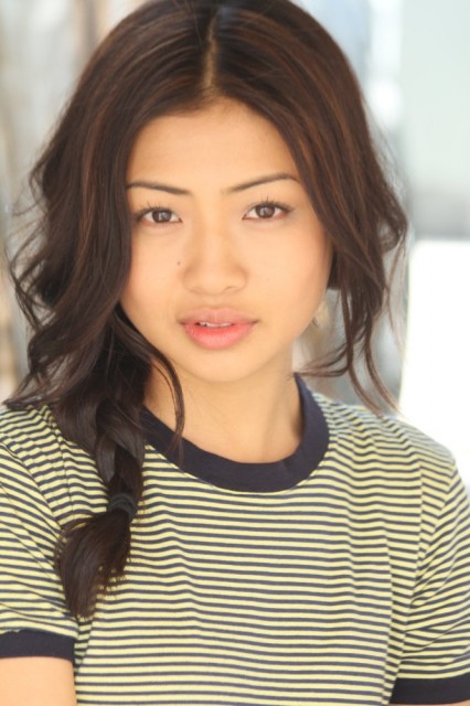 Brianne Tju Fotoğrafı