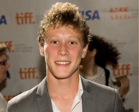 George MacKay Fotoğrafları 2