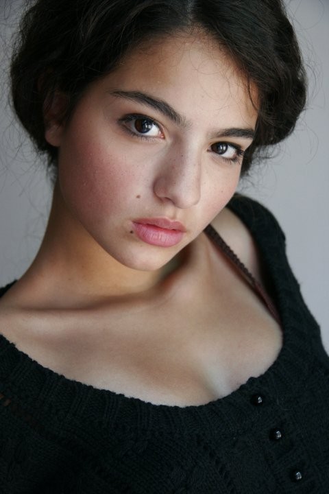 Melisa Aslı Pamuk Fotoğrafı