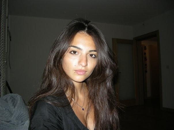 Melisa Aslı Pamuk Fotoğrafı