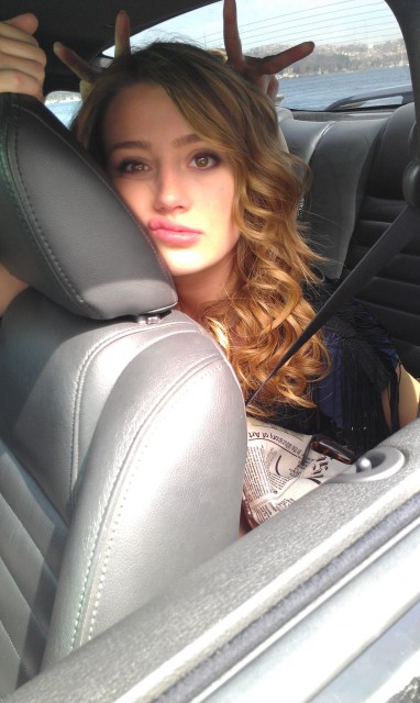 Gizem Karaca Fotoğrafı