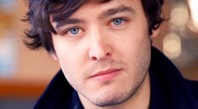 Alexander Vlahos Fotoğrafı