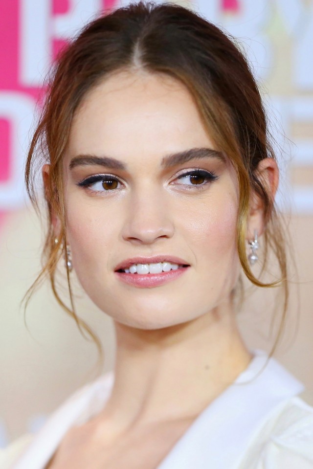 Lily James Fotoğrafı