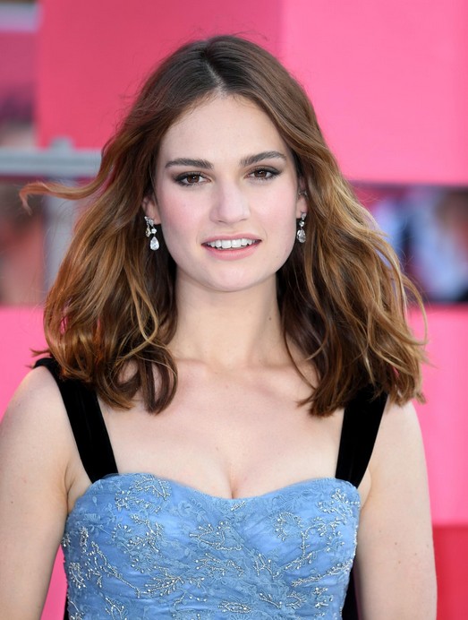 Lily James Fotoğrafı