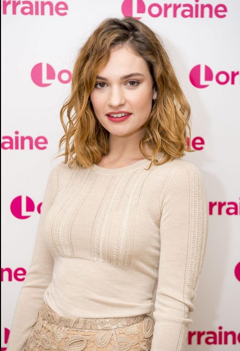 Lily James Fotoğrafları 69