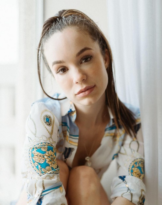 Melanie Booth Fotoğrafı
