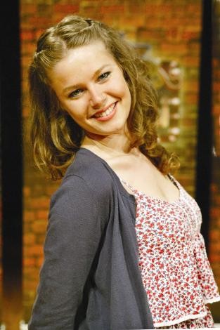 Burcu Biricik Fotoğrafları 1