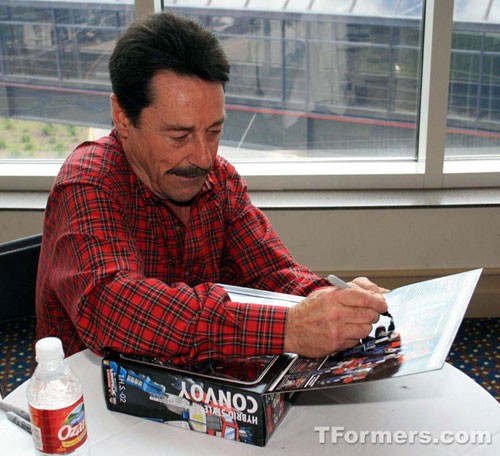 Peter Cullen Fotoğrafları 11