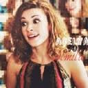 Açelya Topaloğlu Fotoğrafı