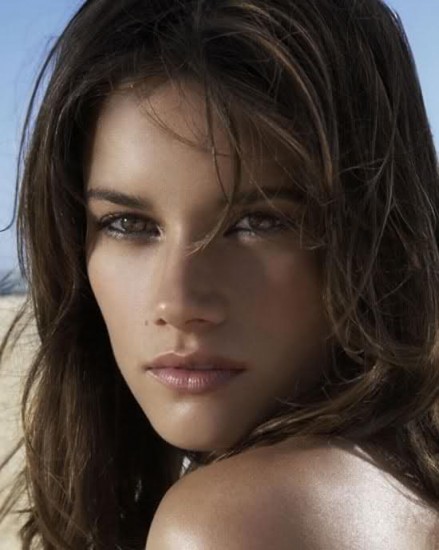 Missy Peregrym Fotoğrafı
