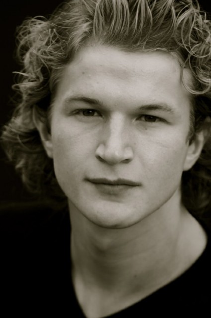 Alec Utgoff Fotoğrafı