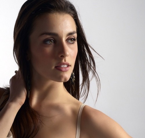 Kathryn McCormick Fotoğrafları 1