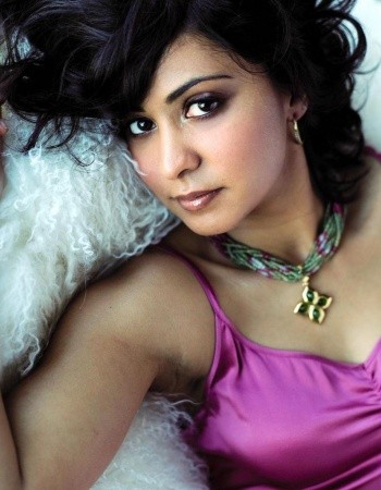 Parminder Nagra Fotoğrafları 1