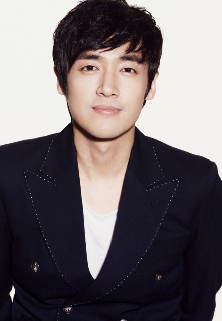 Lee Jae-woo Fotoğrafı