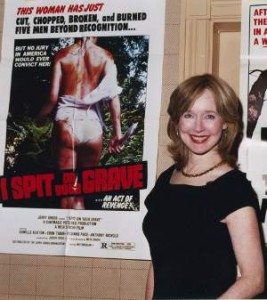 Camille Keaton Fotoğrafları 6