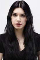 Burcu Kıratlı Fotoğrafı