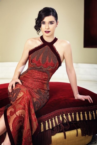 Burcu Kıratlı Fotoğrafı