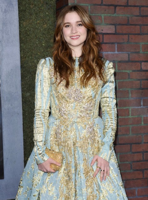 Alice Englert Fotoğrafları 7