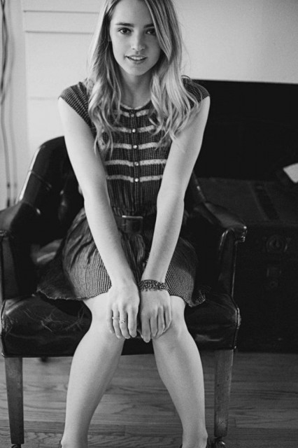 Katelyn Tarver Fotoğrafı