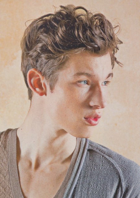 Callum Turner Fotoğrafı