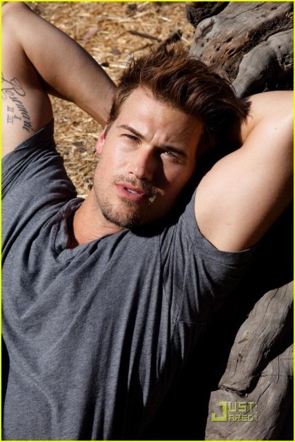 Nick Zano Fotoğrafları 32