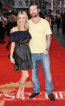 Jessica Jane Clement Fotoğrafı