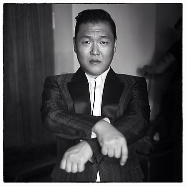 PSY fotoğrafı