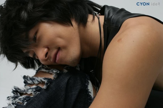 Hyun Bin Fotoğrafı